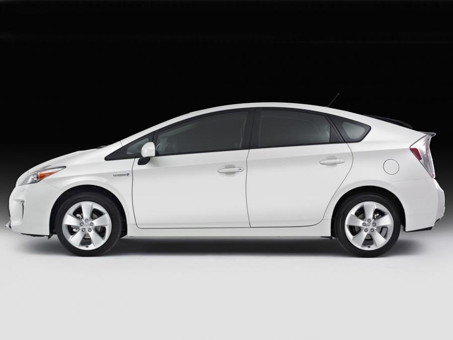 Toyota Prius 2011 года  (US) (фото 19 из 22)